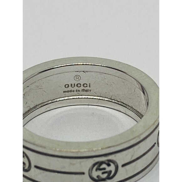 GORGEOUS GUCCI 18KT WHITE GOLD BAND LOGO RING SIZE 5 1/2 6MM WIDE - Picture 5 of 6